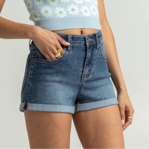 Tilly’s RSQ High Rise Cuff Shorts